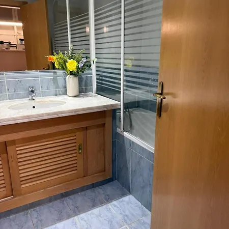 3br Family-sized Flat In Lumiar * Lisboa