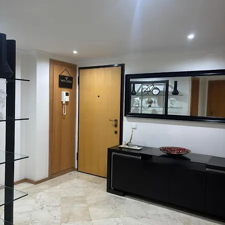 Appartamento 3br Family-sized Flat In Lumiar