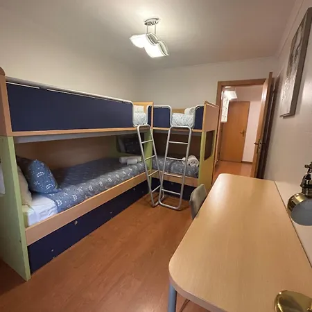 Appartamento 3br Family-sized Flat In Lumiar *