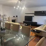 Apartamento 3br Family-sized Flat In Lumiar Lisboa