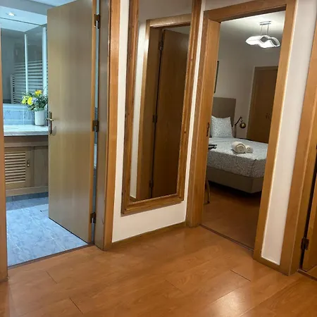 3br Family-sized Flat In Lumiar Apartamento